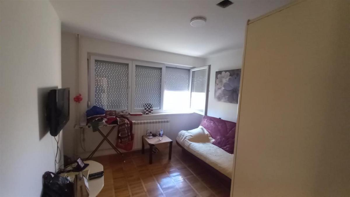 Се продава стан 63м2 во близина на градски парк